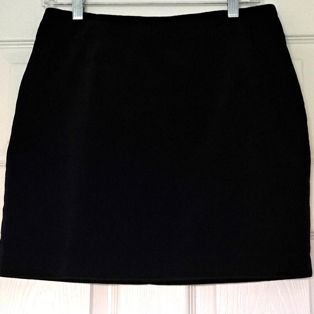 GAP Black Velvet Cotton Blend Mini Skirt Vintage Size 8